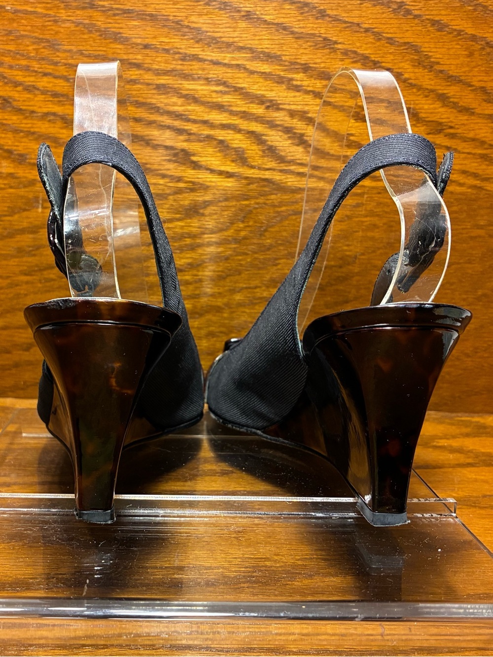 Stuart Weitzman Tortoise Patent Slingback Wedge Sandals Buckle Accent Black 9.5 - Picture 5 of 12